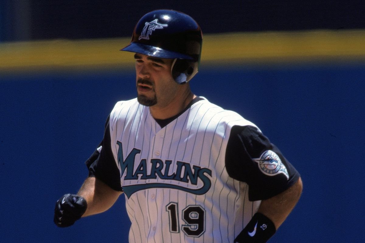 25-year Marliniversary: Lowell’s walk-off home run caps Marlins’ comeback win over Reds