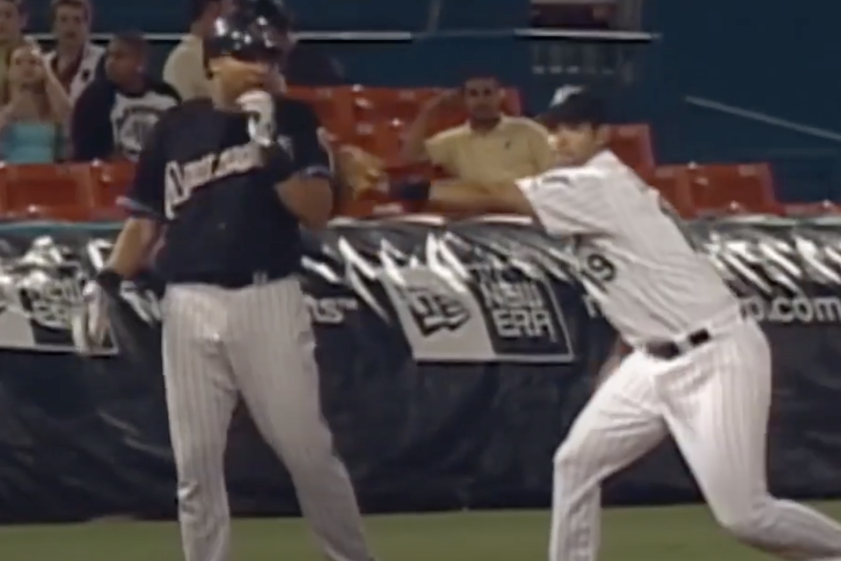 20-year Marliniversary: Marlins pull off hidden-ball trick to stifle Arizona rally