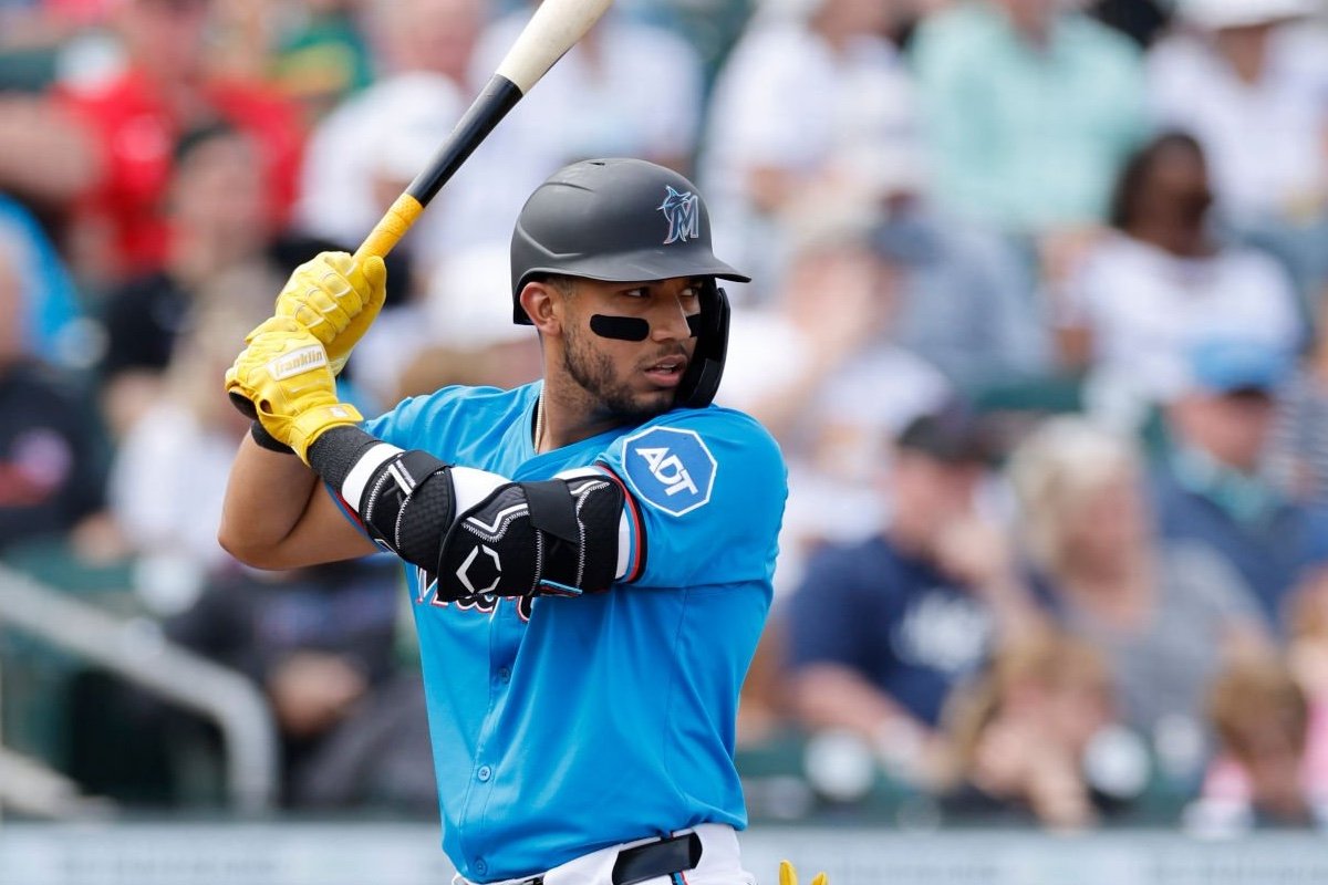 Offishial News: Revisiting the Jake Burger trade as Maximo Acosta debuts