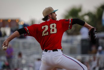 Why the Marlins should explore a Thomas White extension