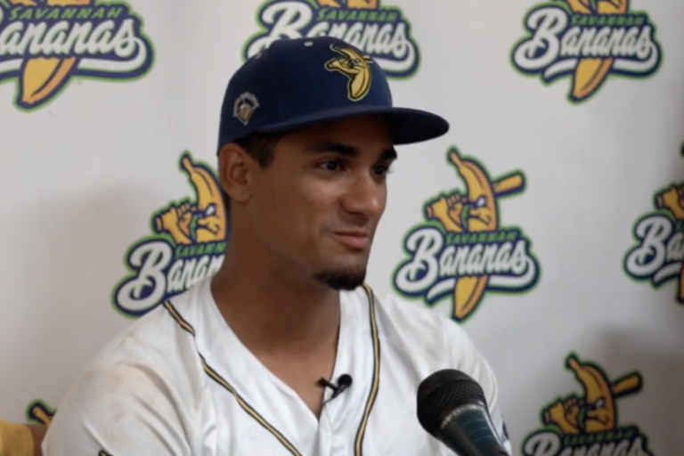 Marlins looking to tame wild arms of Rule 5 picks Jake Smith, Livan Reinoso