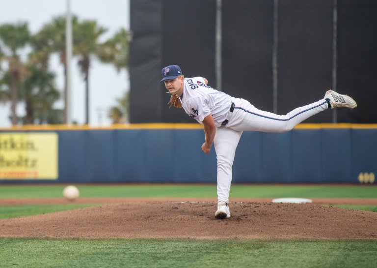 Robby Snelling vs. Thomas White is closer than you think