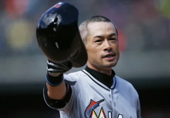 10-year Marliniversary: Ichiro records 3,000th hit in win over Rockies