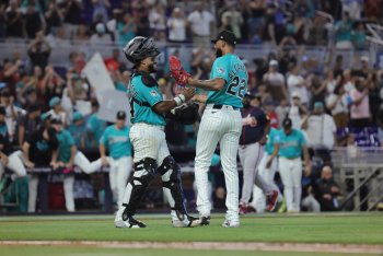 Marlins best Braves in 2026 finale