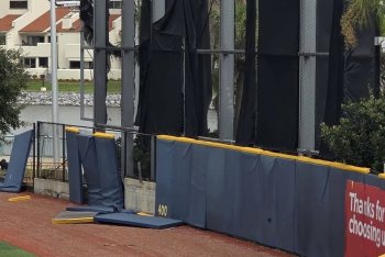 Blue Wahoos Stadium sustains damage from Hurricane Isaias strike